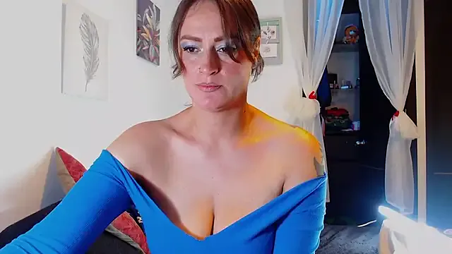 JadeHiilton's Thumb Image